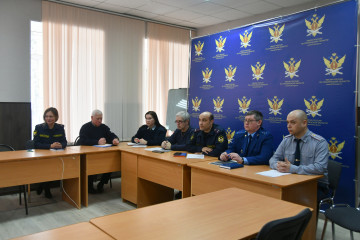 представитель Уполномоченного по правам человека в Смоленской области принял участие в видео конференц приеме осужденных, отбывающих наказание в исправительных учреждениях области - фото - 1